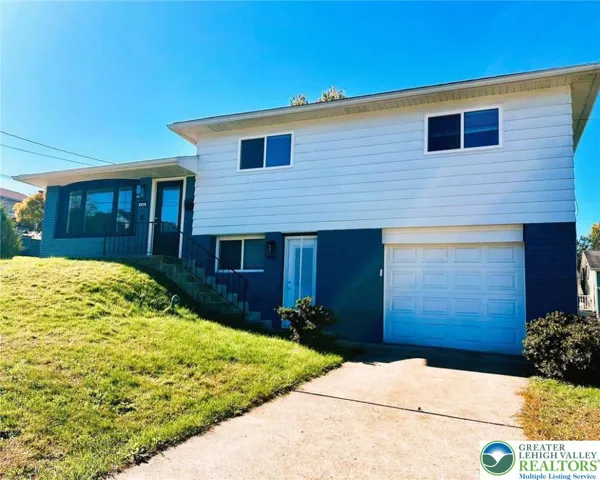 Welcome to 406 Kane St. !!