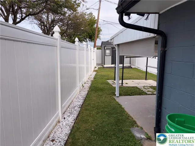 bank yard fully fenced