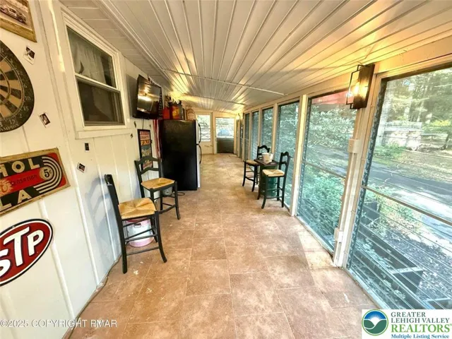 Enclosed large sunroom