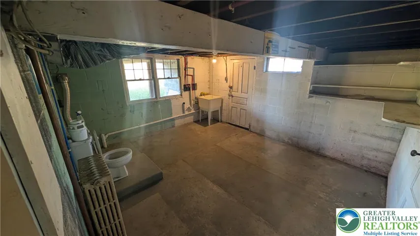 Basement Walkout with Laundry hook-up.