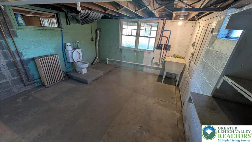 Basement Walkout with Laundry hook-up.