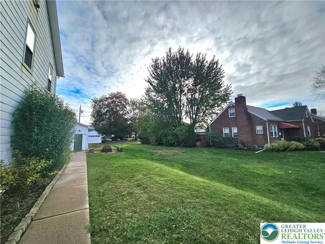 Side yard