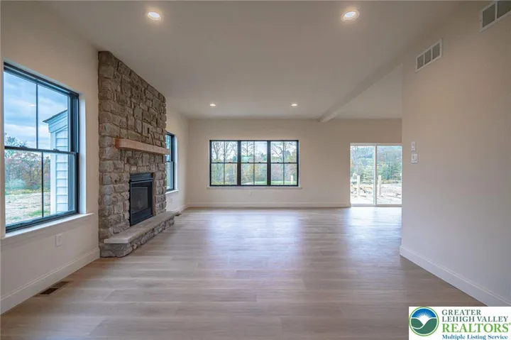 Finished model - FR/LR