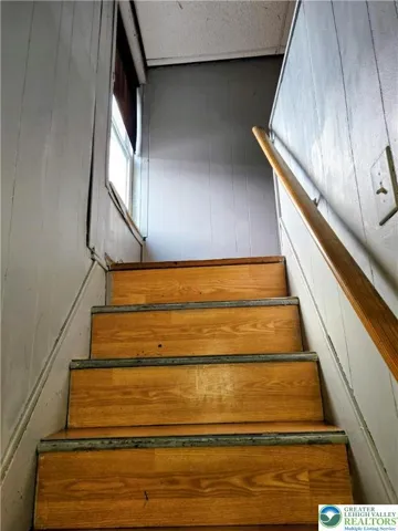 Steps to 3rd floor