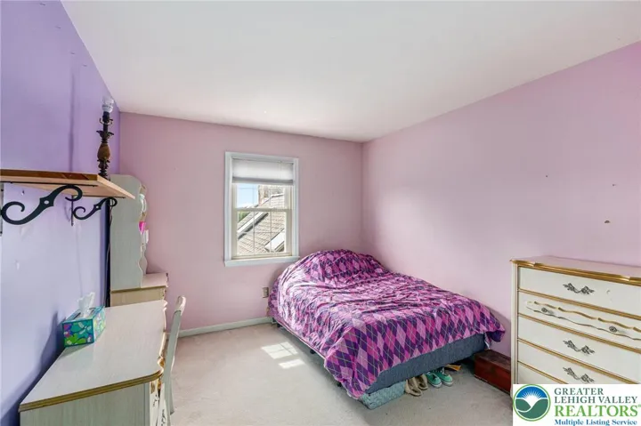 Bedroom 2nd floor