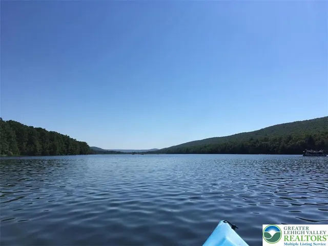 7 mins from Mauch Chunk Lake