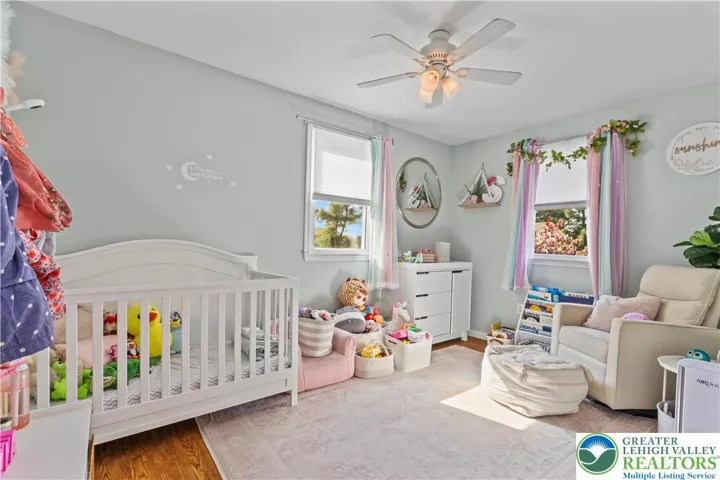 Second bedroom