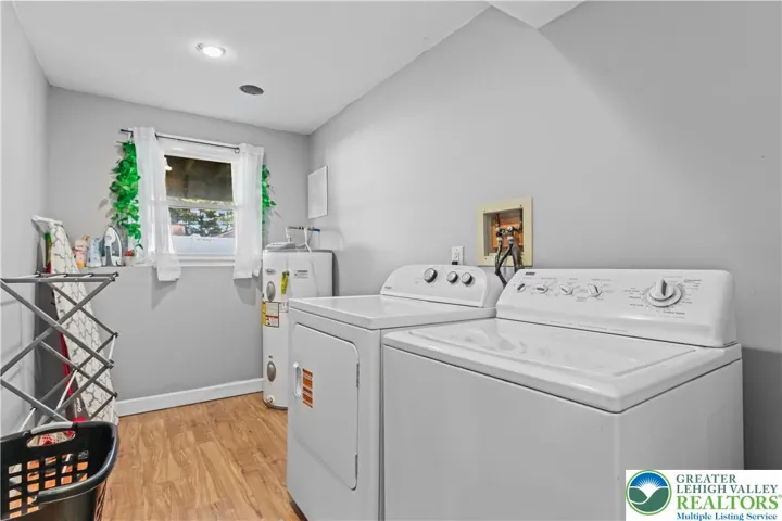 Lower level laundry room