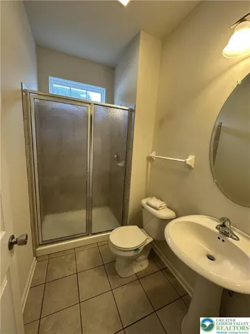 FULL BATH 1ST FLOOR