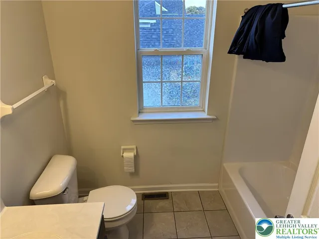 FULL BATH 2ND FLOOR