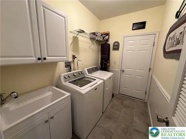 Laundry / Mud Room