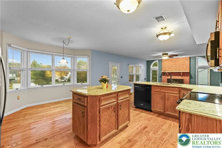Large Bowed Window for kitchen table, Center Island perfect for more work space & storage