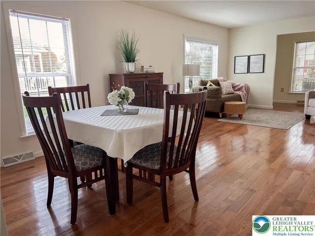 Formal dining room