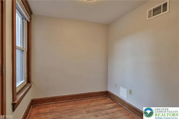 Office/flex space
