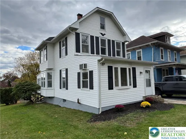 Welcome to 111  W 33rd St, Reading, Pa 19606