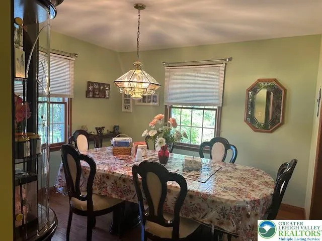 formal dining