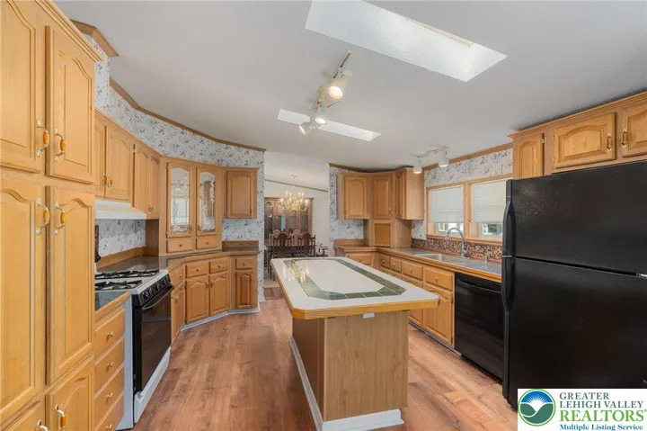 Kitchen - Frig Included