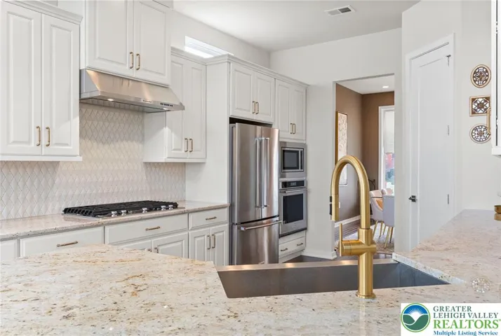 Gourmet Kitchen