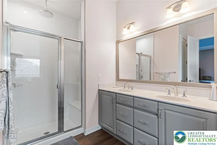 Primary Ensuite Bathroom