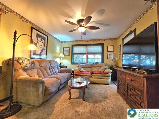 Extended family quarters - family room