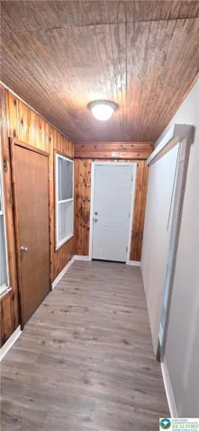 Hallway to Beezway