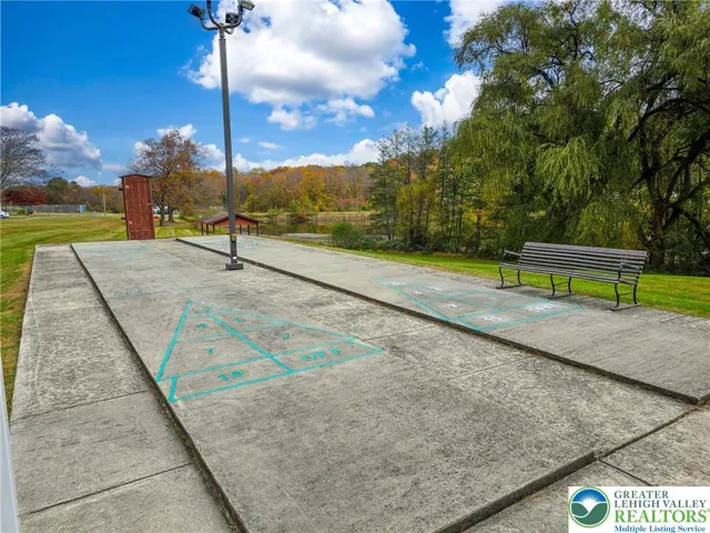 Shuffle Board