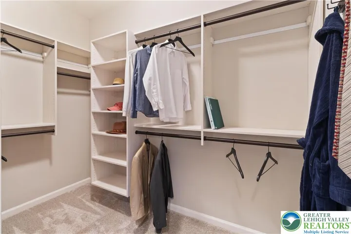 Owner's WIC *Photos are of a previously built model home. Features, finishes, and options may vary