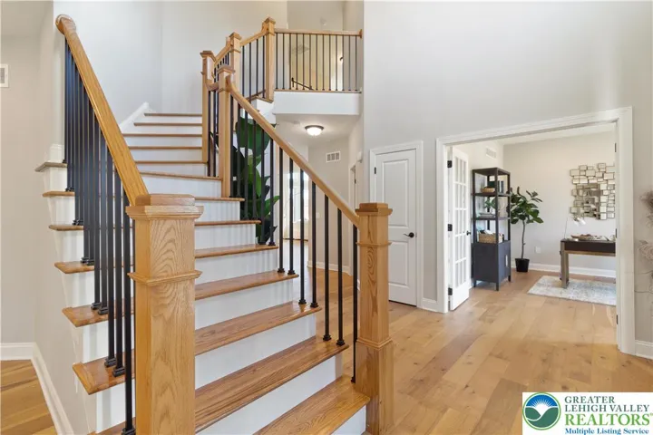 Foyer *Photos are of a previously built model home. Features, finishes, and options may vary*