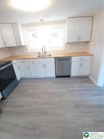 New kitchen