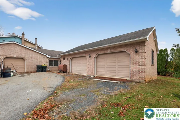 40x26 all brick detached garage