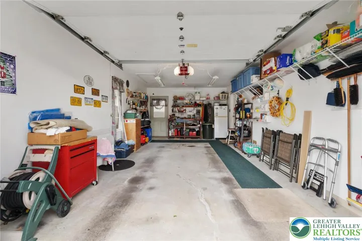 1 car Garage