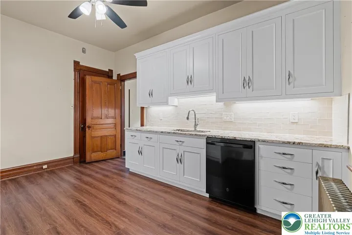 Connected apartment - full kitchen