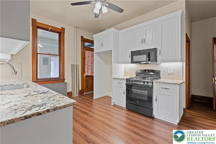 Connected apartment - full kitchen