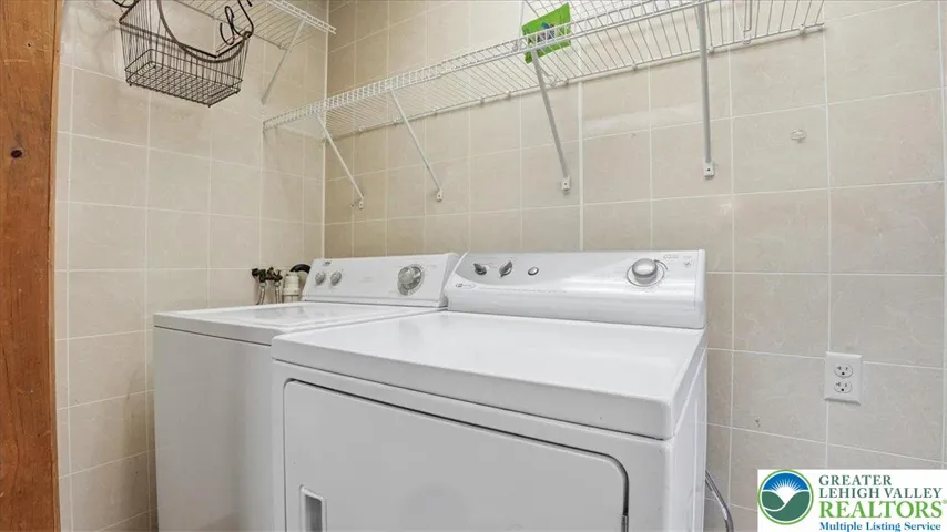 1st floor laundry