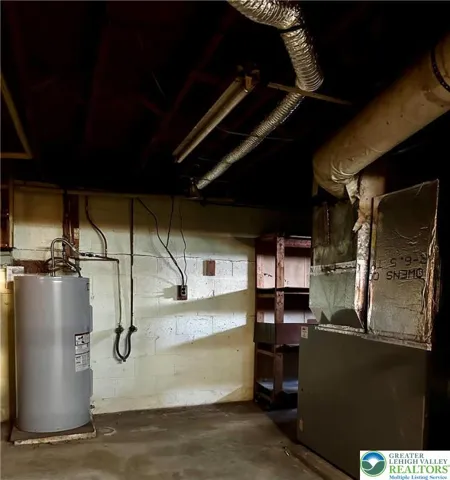 Electric hot water