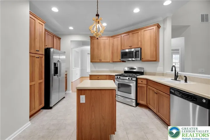 Gorgeous Chef's Kitchen