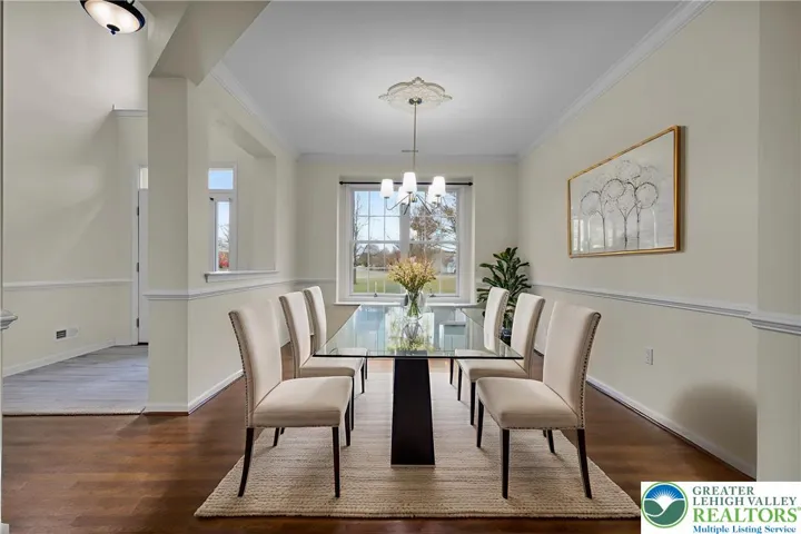 Virtually Staged Dining Room