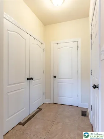 Mud room/ Laundry/ hall closet
