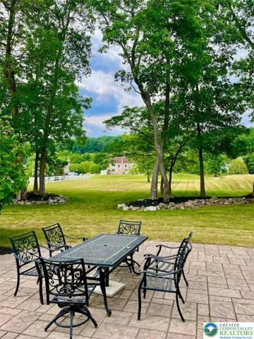 Owner's Seasonal Photo