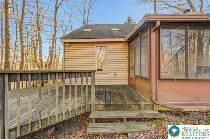 Wraparound Deck & 3 Season Room