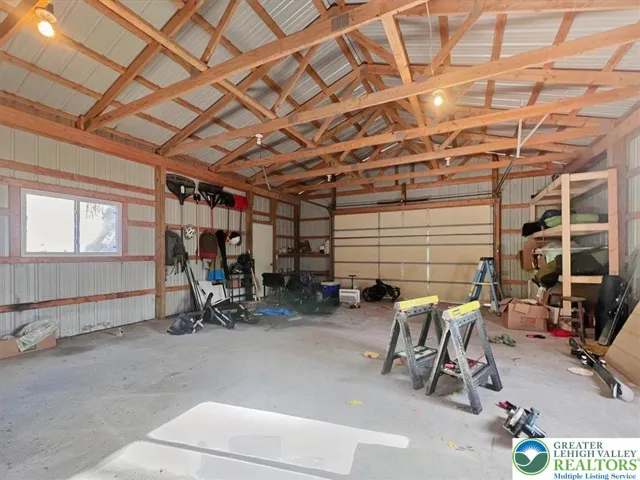 garage