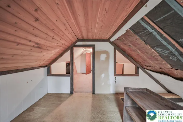 Loft Area, perfect for in-home office