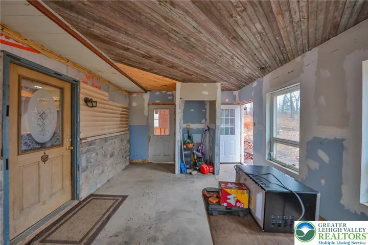Enclosed porch
