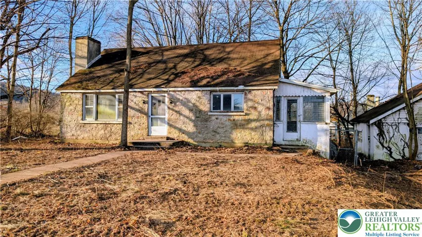 1561 Limeport Pike