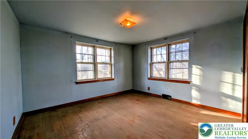 Bedroom #1
