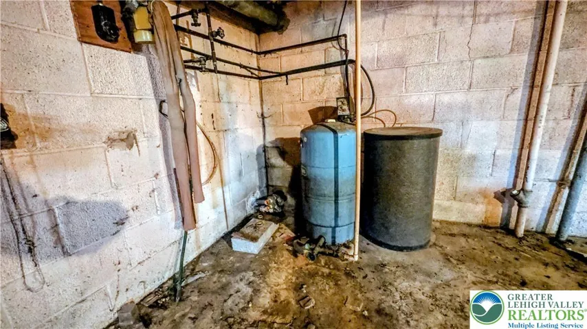 No well pump, no running water on property