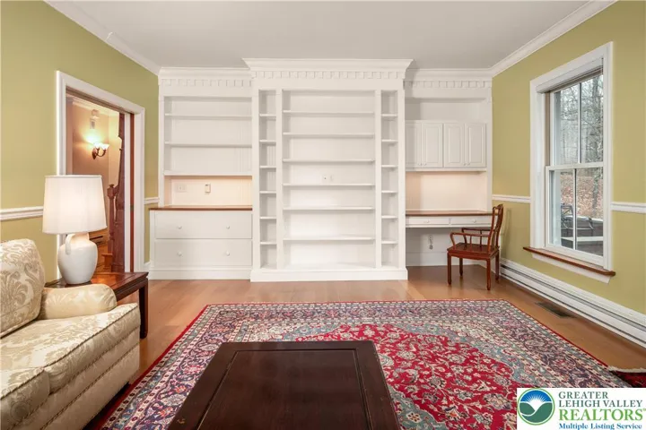 Built-In Cabinets