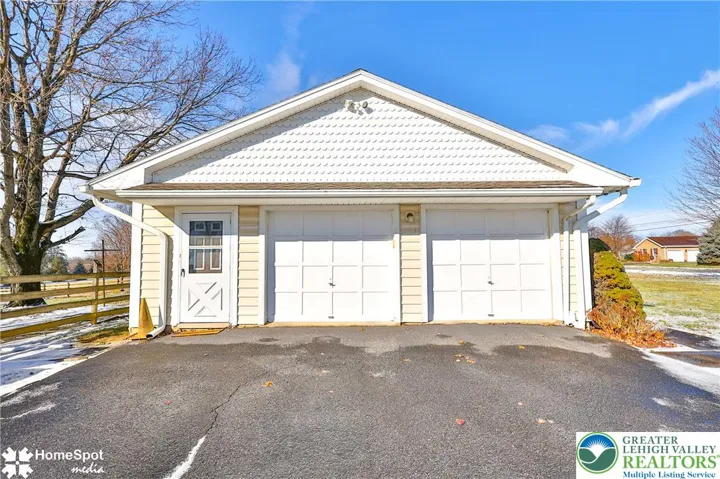  Apt - Garage on left side of property