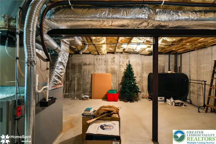  Apt - Basement