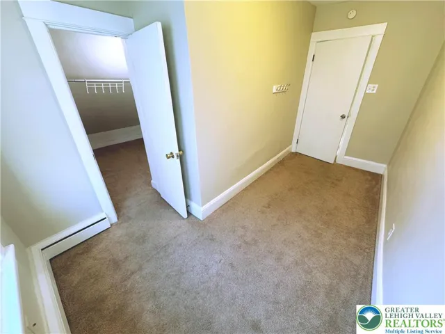 3rd bedroom and walk in closet